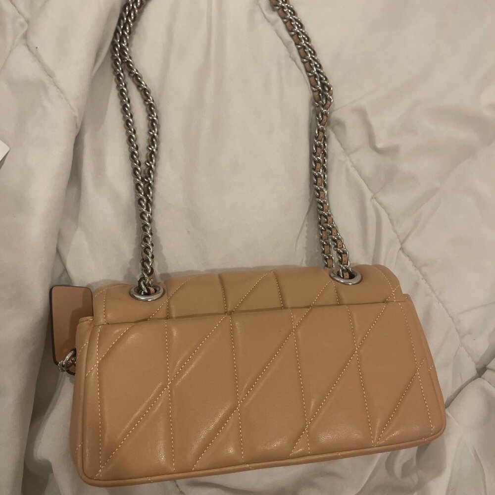 Coach Quilted Leather Pillow Tabby Shoulder Bag Nude Beige with Silver Chain - Picture 2 of 2